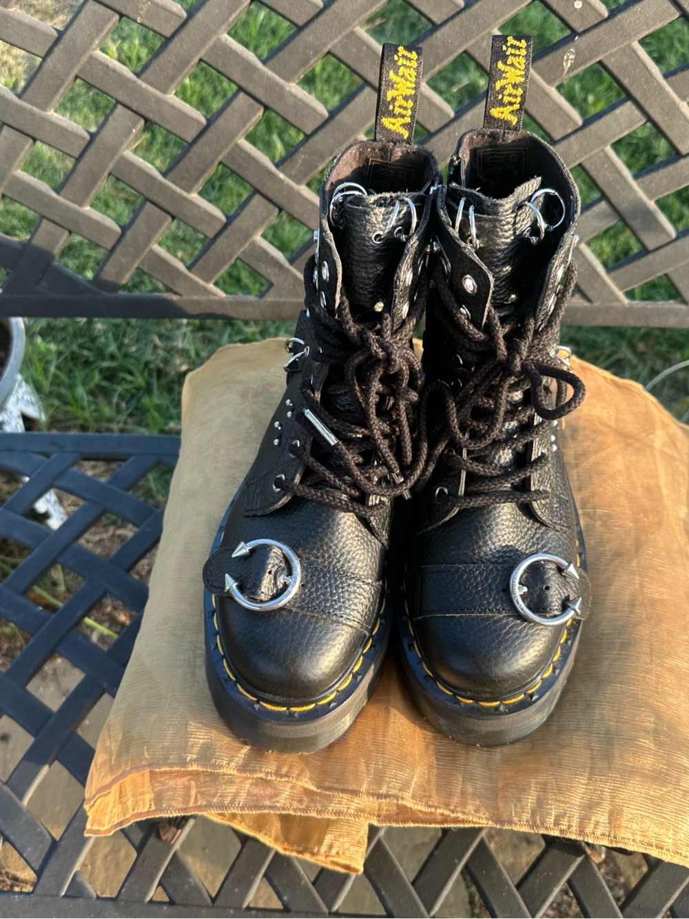 Dr. Martens Jadon HDW Black Leather Combat Boots Buckle Lace Up Women's 6 - Picture 2 of 14